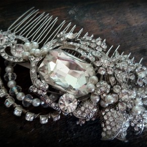 vintage hair comb